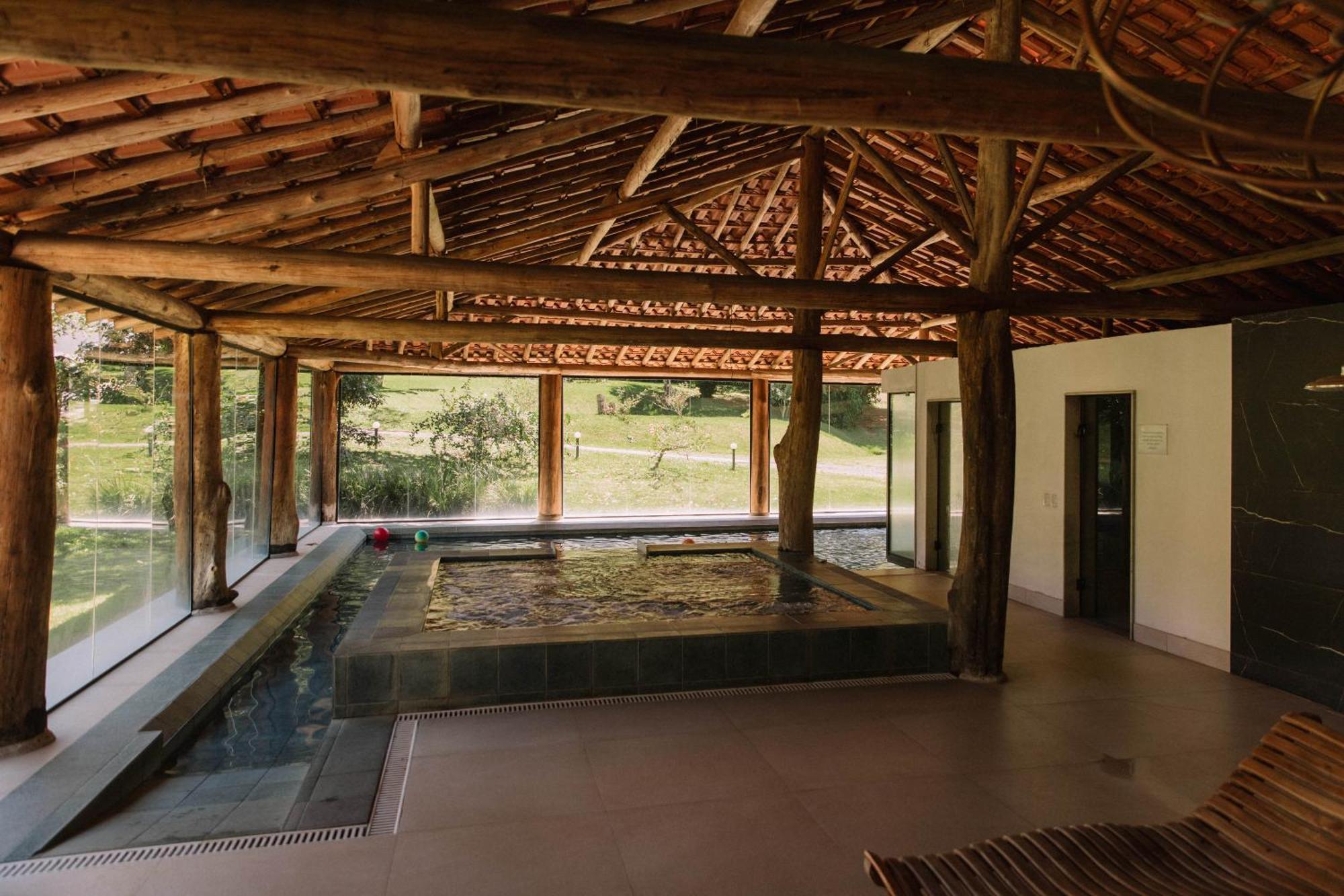 Resort Fazenda 3 Pinheiros 잉젱예이루 파소스 외부 사진