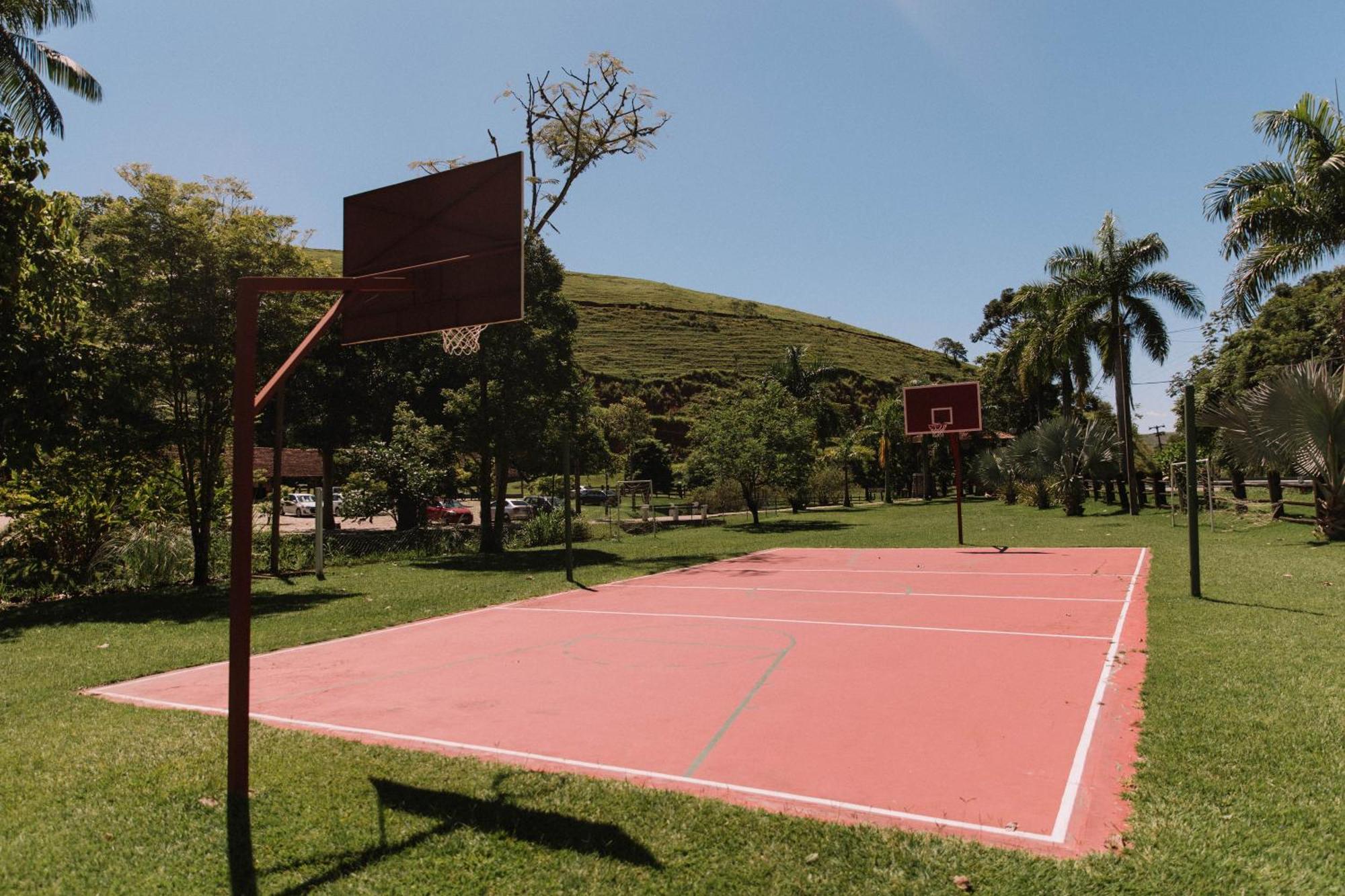 Resort Fazenda 3 Pinheiros 잉젱예이루 파소스 외부 사진