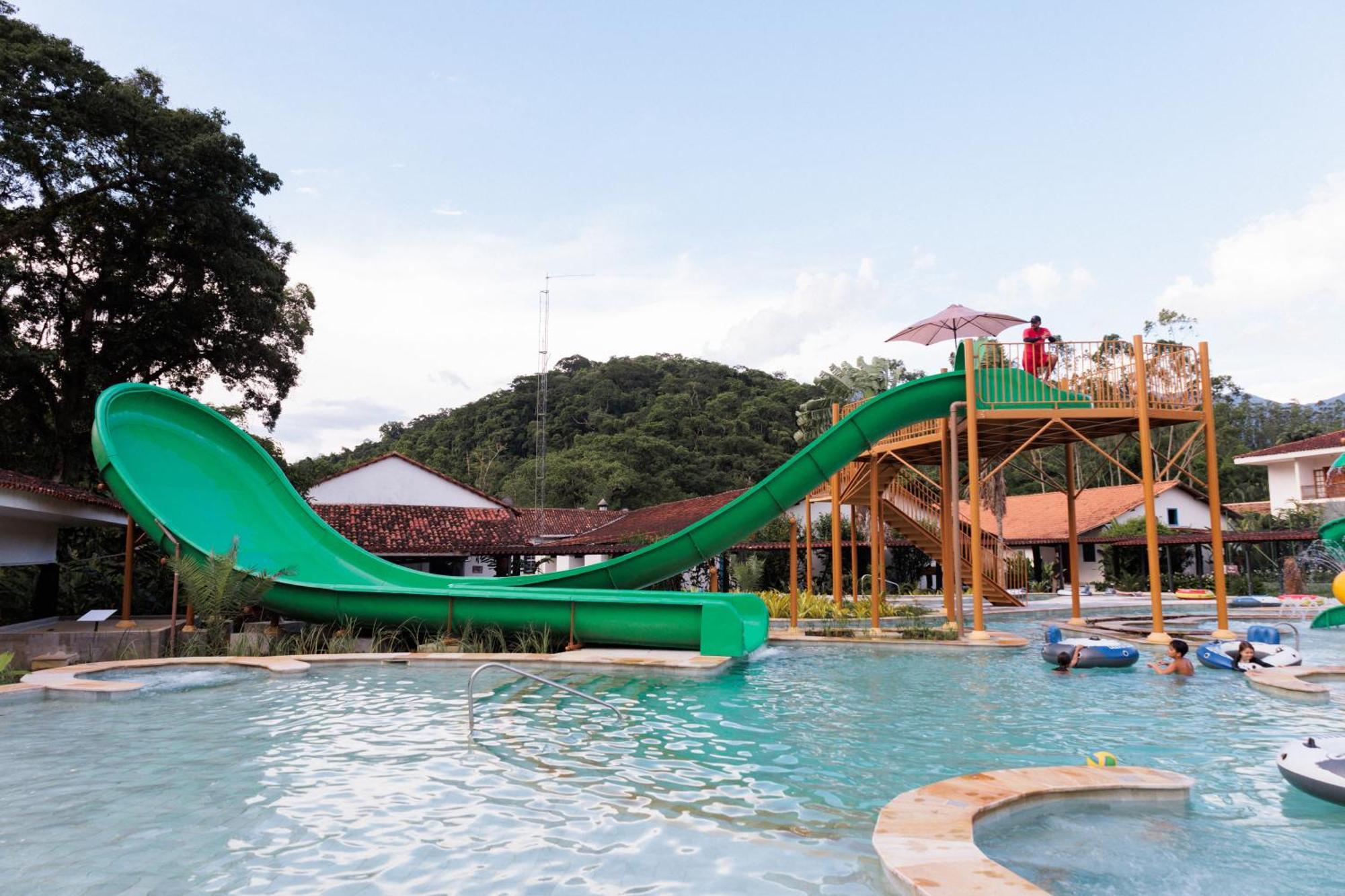 Resort Fazenda 3 Pinheiros 잉젱예이루 파소스 외부 사진